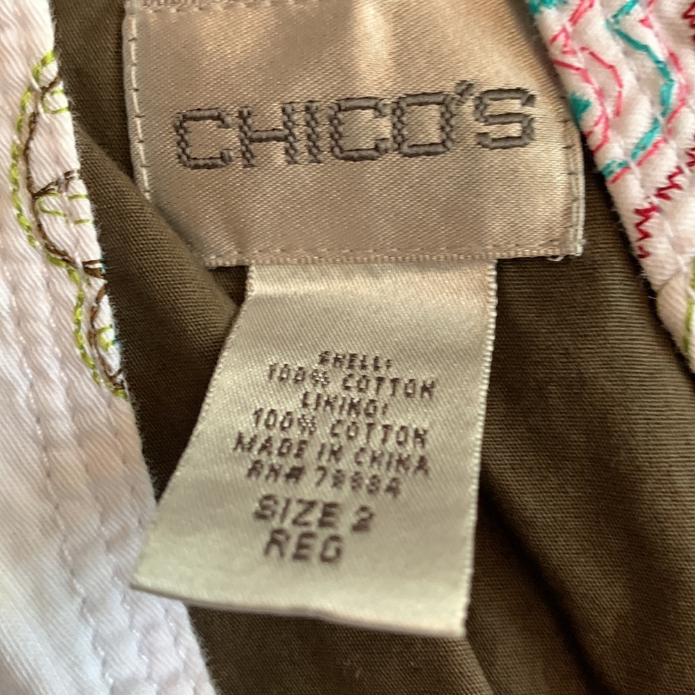 Chico’s floral jacket. Size 2 regular (US size 12) Snap front. - Picture 2 of 3